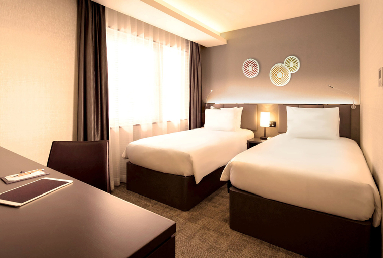 Bedroom 2, Holiday Inn & Suites SHIN OSAKA by IHG, Osaka