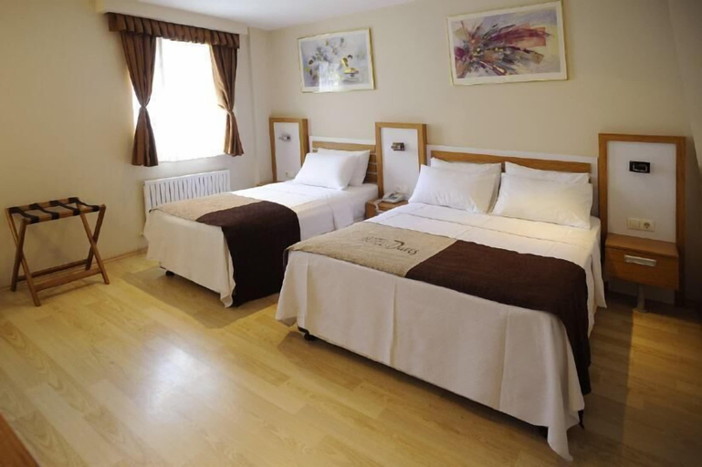 Bedroom 3, Hotel Davos, Fatih