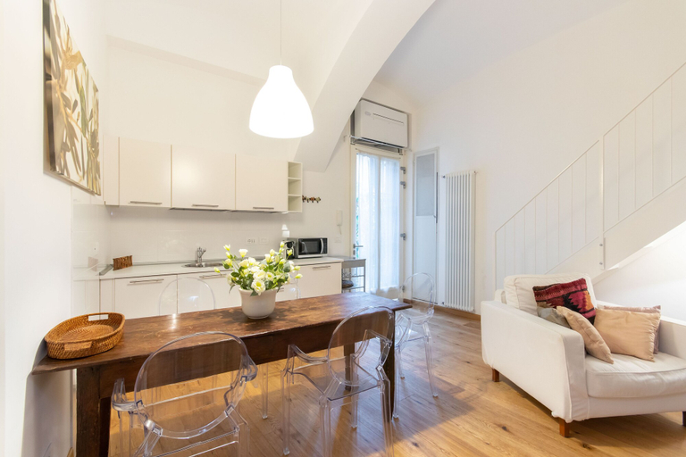 Others 4, Charming Studio near Piazza Castello by Wonderful Italy, Torino