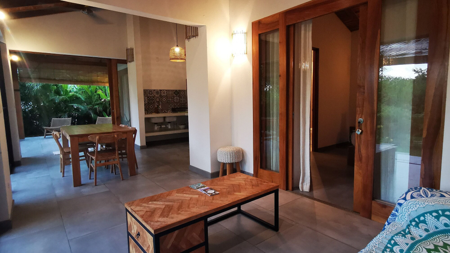 Others 4, Villas Lapislazuli, Puntarenas