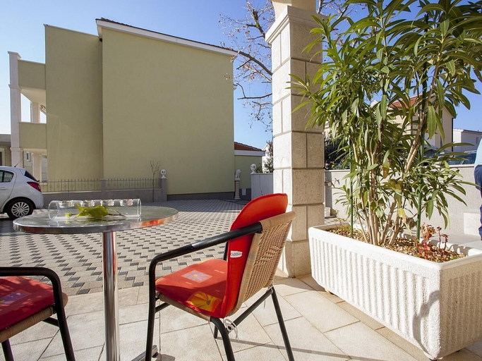 Others 4, Apartment Almera N2, Makarska