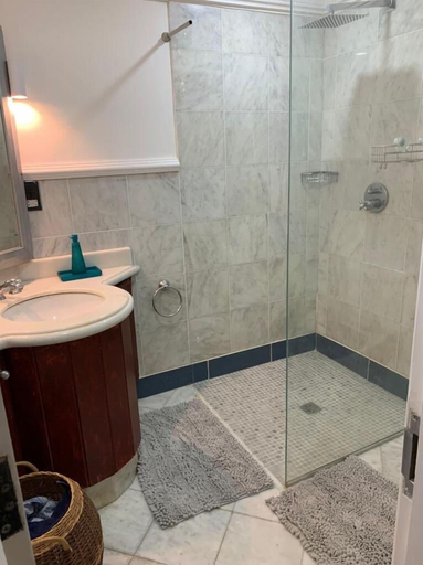 Bathroom, Apartment On Cotton Bay
