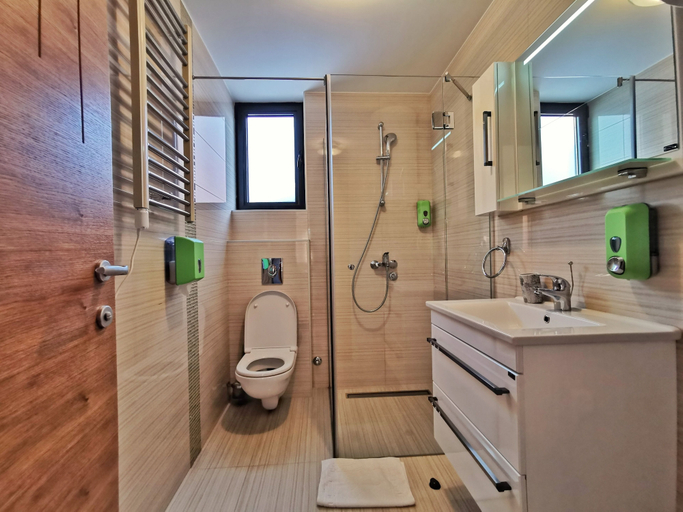 Bathroom 4, Egoiste Guesthouse Zlatibor Center, Čajetina