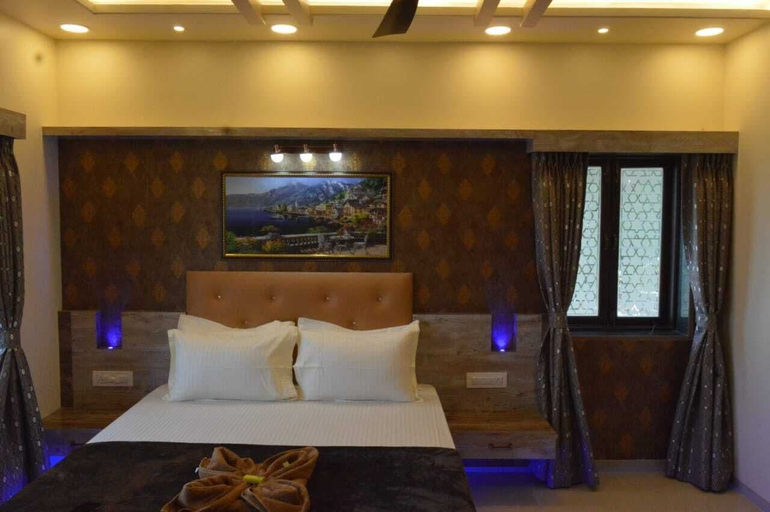 Bedroom 2, Arabian Villas Panchgani, Satara