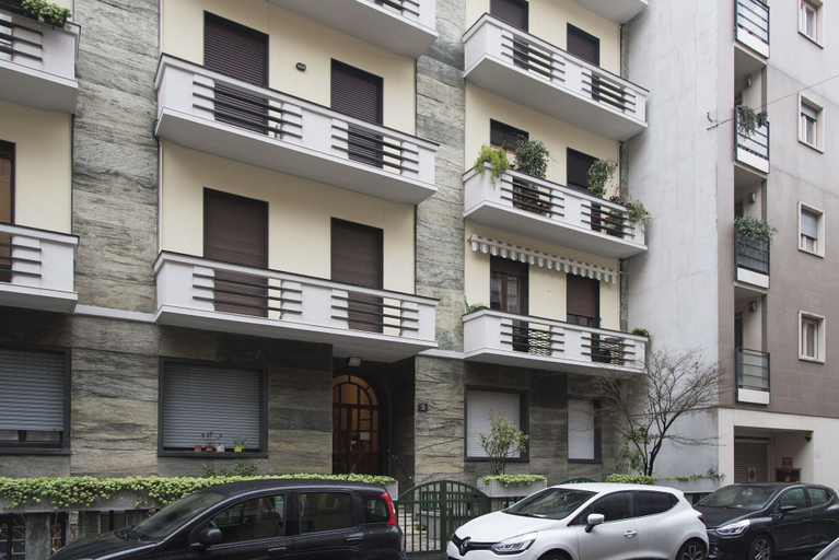 Others 2, Delicious Apartment in Shopping District, Milano