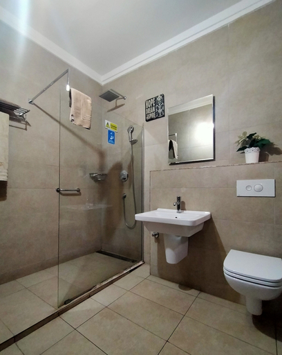 Bathroom 3, Sheer Luxury Apartments & Suites, AbujaMun