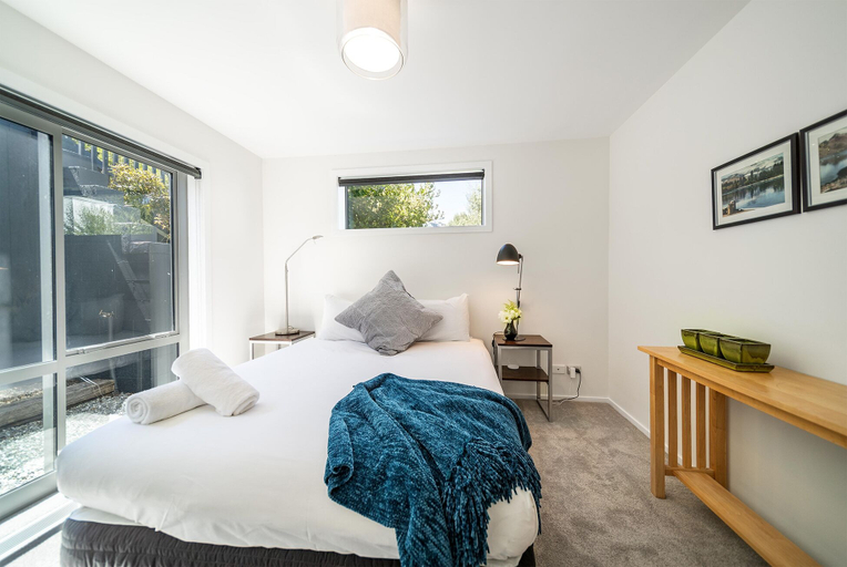 Bedroom 2, 2-BEDROOM APARTMENT - BEECHWOOD, Queenstown-Lakes