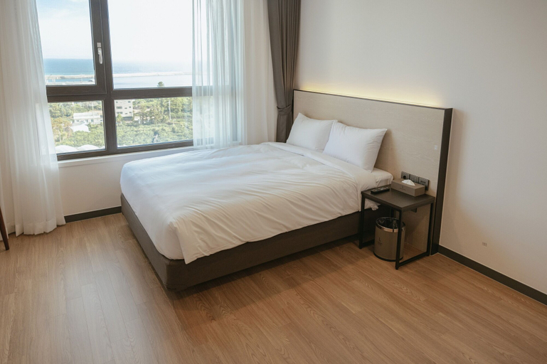Bedroom 4, LeMain Hotel Seogwipo, Seogwipo