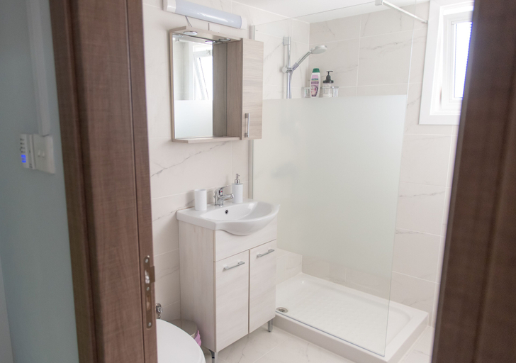 Bathroom 4, Long Beach Gardens 1, Larnaca