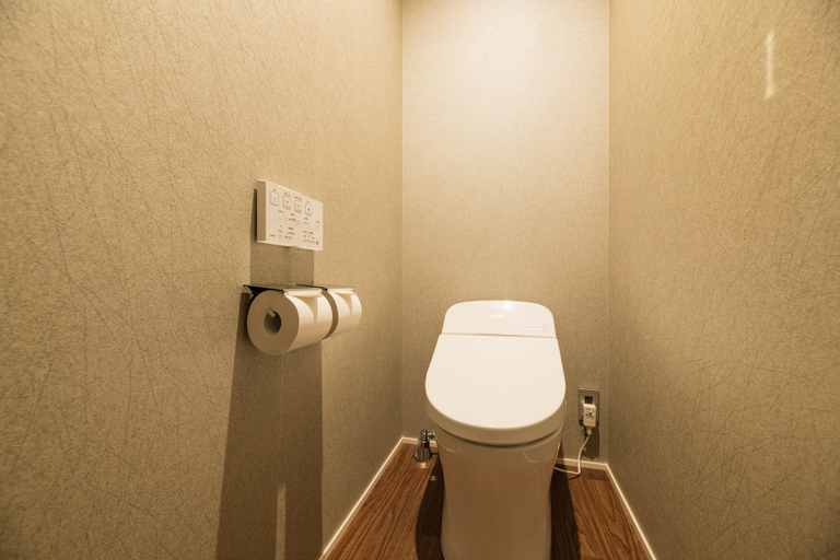 Bathroom 3, Grand Base Hakata Station, Fukuoka