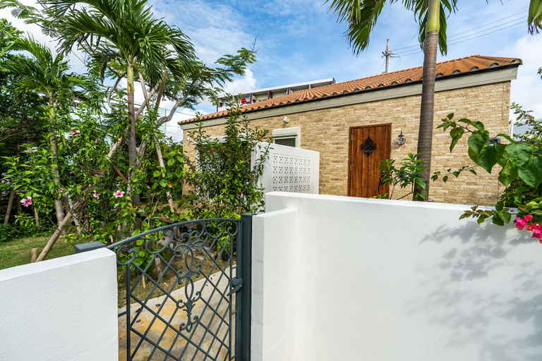 Exterior & Views 2, Miyakojima Villa Charles, Miyakojima