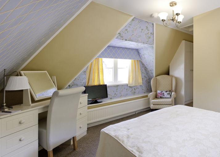 Bedroom 3, Cotford Hotel, Worcestershire