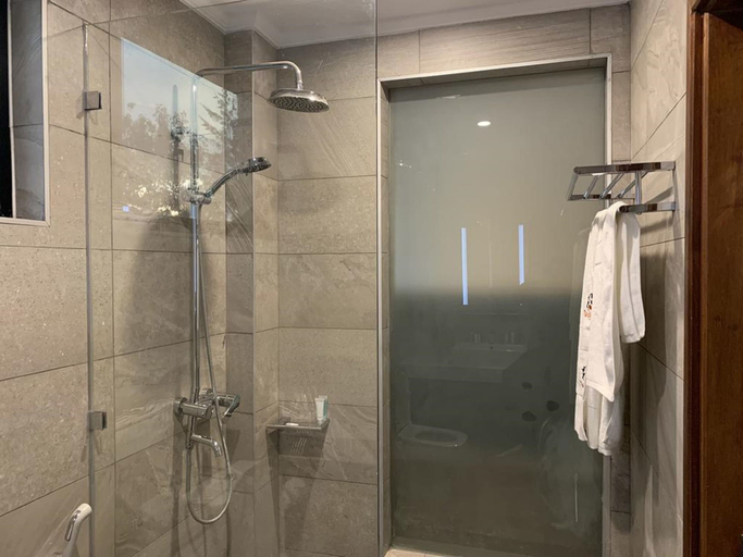 Bathroom 4, Taidy's Suites - Nakuru, Nakuru Town East