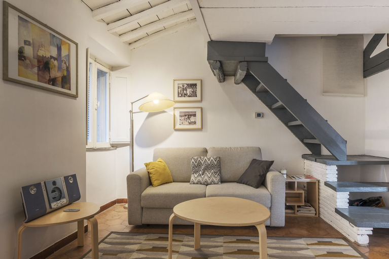 Others 4, Charming Loft Navona, Roma