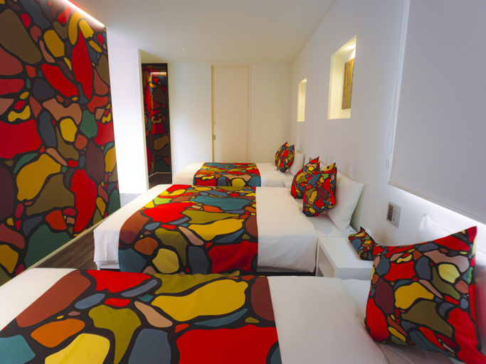 Bedroom 2, Bond Base, Fukuoka