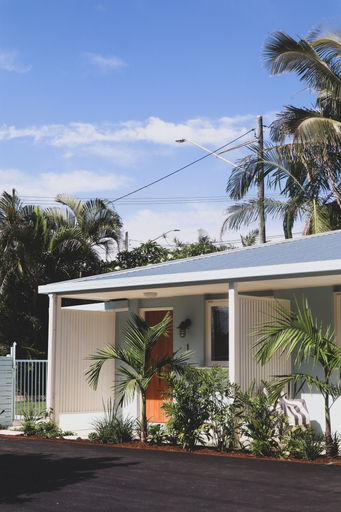 Exterior & Views 2, Blue Water Motel, Tweed Heads