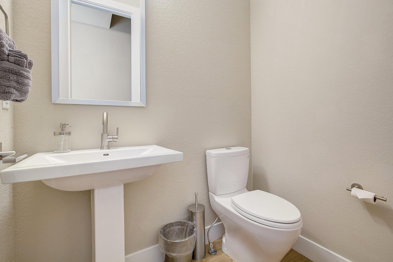 Bathroom 2, New Stunning Modern Gem in Unbeatable Location, Denver
