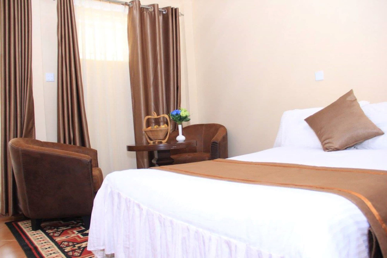 Bedroom 3, Mountain Breeze Hotel, Manyatta