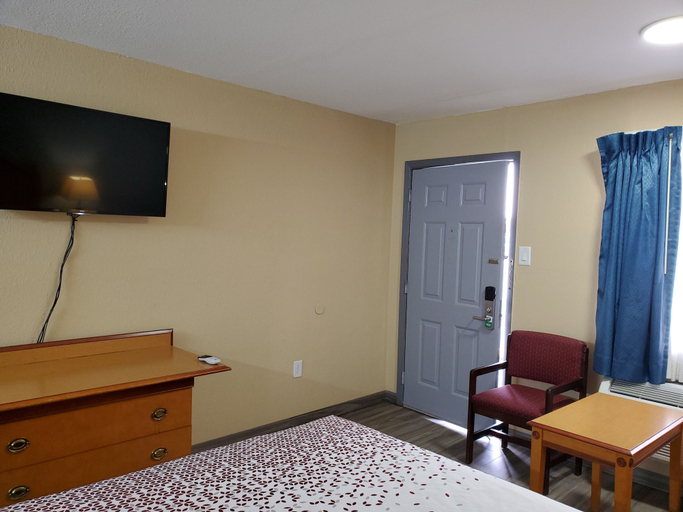 Others 5, Travel Inn Hazen, Prairie