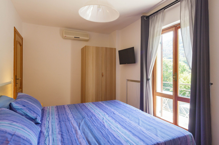 Bedroom 3, A Casa di Mila, Genova