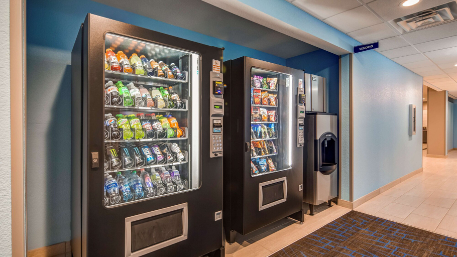 Food & Drinks 5, SureStay Plus Hotel by Best Western Humble, Houston