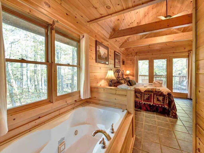 Others 4, Rivers Edge, Sevier
