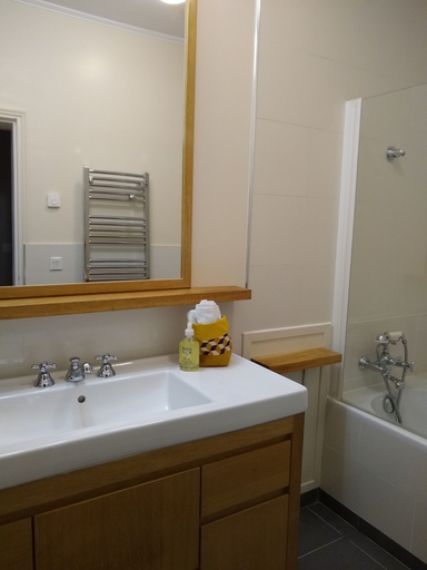 Bathroom 5, Domaine de la Vaudourière, Loir-et-Cher