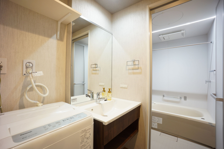 Bathroom 3, WIRES HOTEL James zaka, Shinagawa