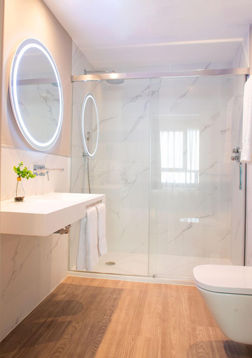 Bathroom 5, Voghe Premium Flats, Valencia