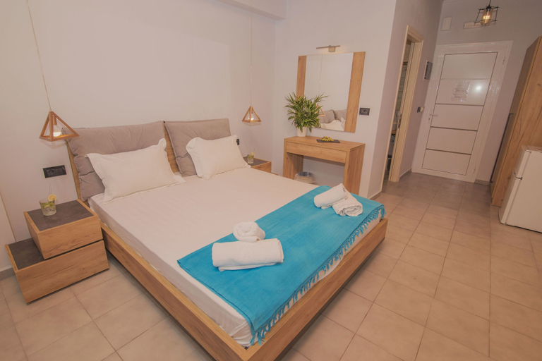 Bedroom 3, Akrotiri, Ionian Islands