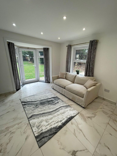 Bedroom 2, Lovely Two Bedroom Home, Oxfordshire