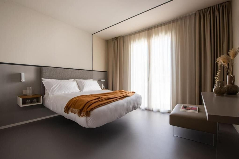 Bedroom 3, Open Hotel, Rimini