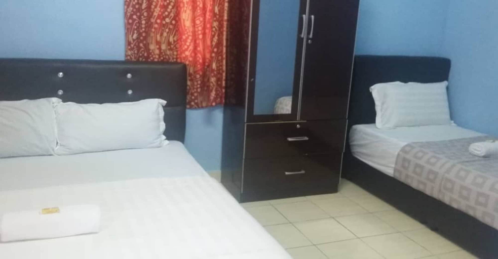 Bedroom 3, Mawanza Motel, Langkawi