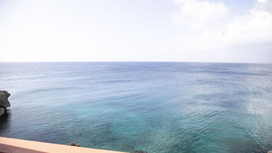 Others 5, Castle Cove-Ocean Front Villa