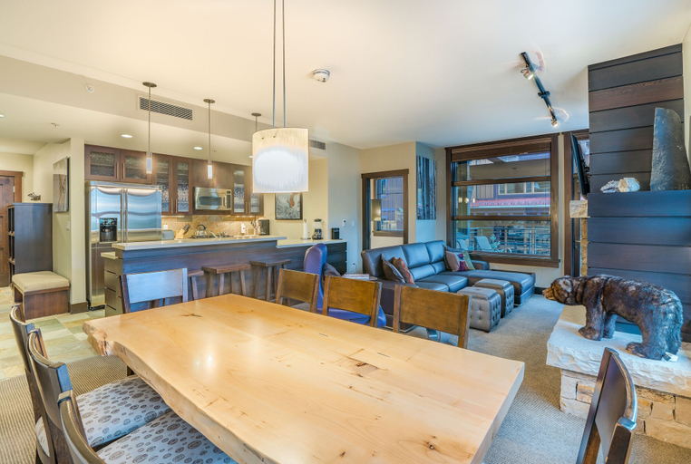 Food & Drinks 4, Hayden Lodge by Snowmass Mountain Lodging, Pitkin
