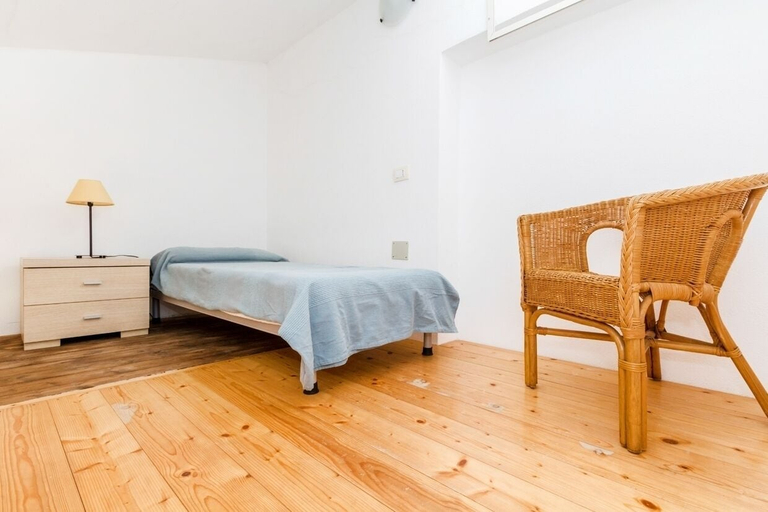 Bedroom 2, Mare Lughente, Oristano