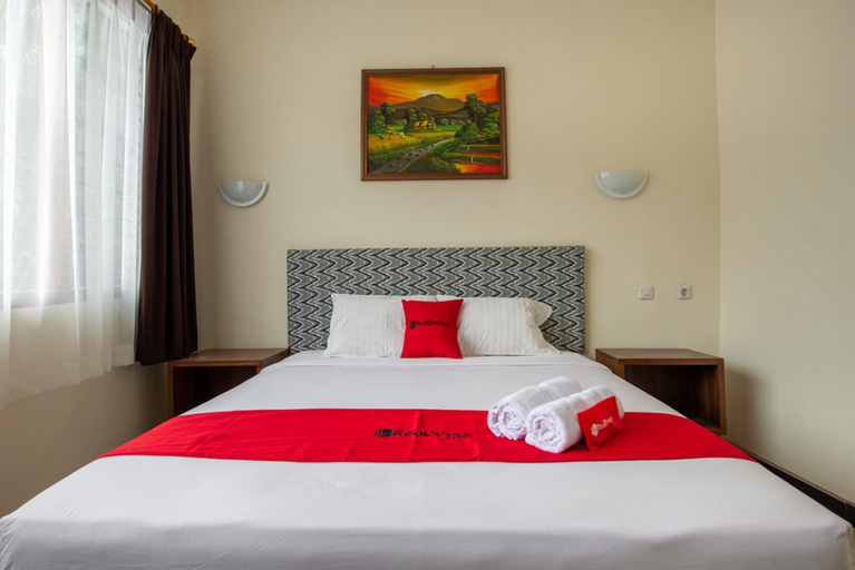 Bedroom 4, RedDoorz Plus near Balai Kota Batu 2, Malang