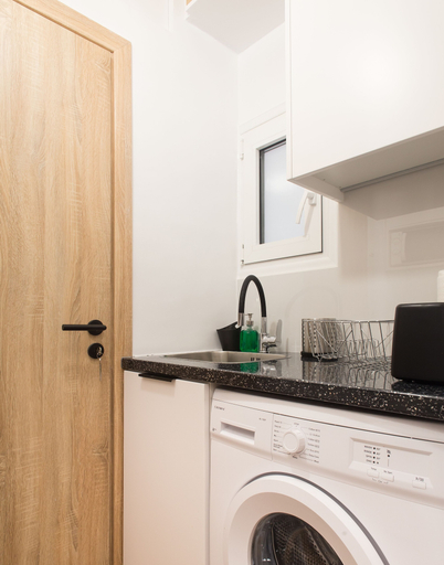 Others 5, 39m² homm Modern Studio in Kolonaki, Attica