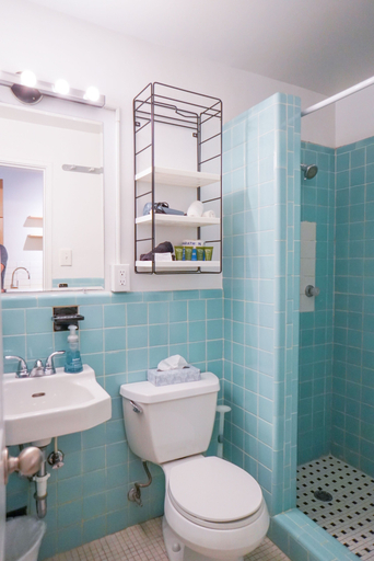 Bathroom 3, Studios On 25th by BCA Furnished Apts, Atlanta