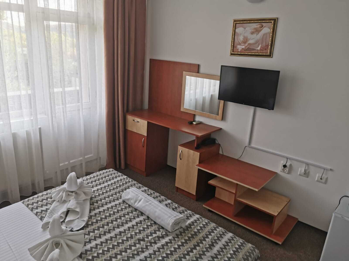 Bedroom 2, Hotel Ceres, Bala