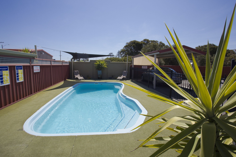 Sport & Beauty 4, Horsham Country City Motor Inn, Horsham - Central