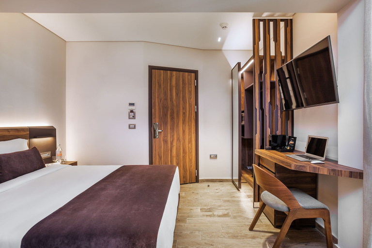 Bedroom 2, Imperial Plus Urban Smart Hotel Thessaloniki, Central Macedonia