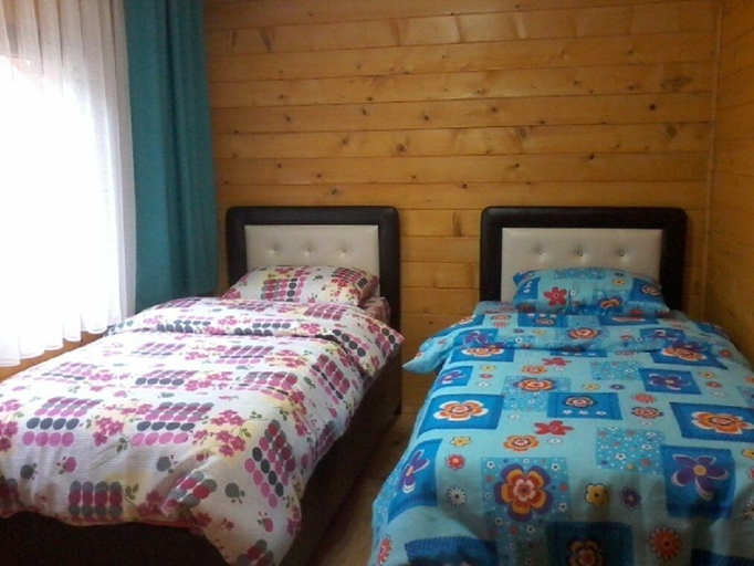 Room 5, Mimeh Apart, Çaykara