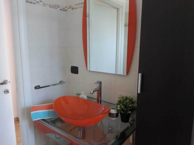 Bathroom 4, Bnbook - La Corte di Gallarate, Varese