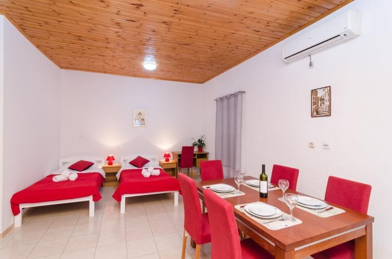 Food & Drinks 4, Apartments Grga, Dubrovnik