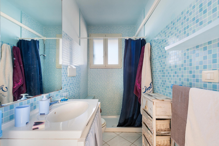 Bathroom, 2539 Casa di Isa by Barbarhouse, Lecce