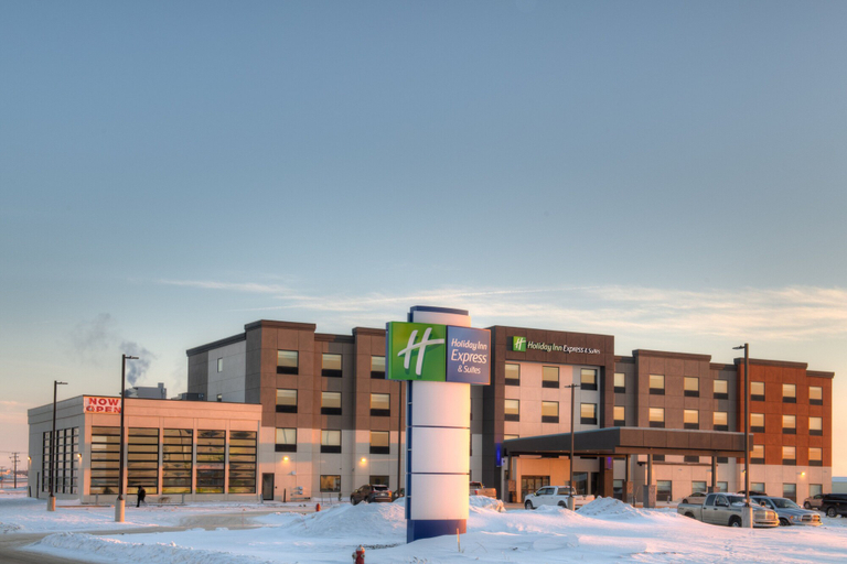 Exterior & Views 5, Holiday Inn Express & Suites MOOSE JAW by IHG, Division No. 7