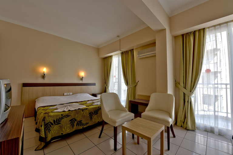 Bedroom 4, Kleopatra Melissa Hotel, Alanya