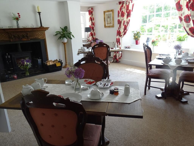Food & Drinks 4, Park Farmhouse, Cornwall