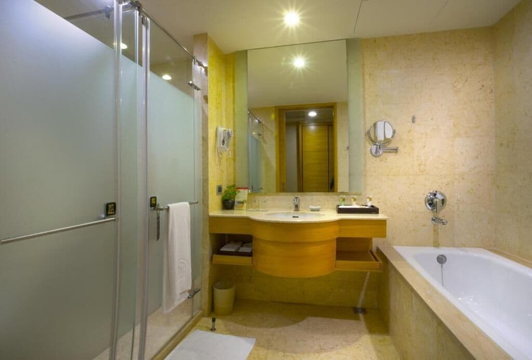Bathroom 4, Nice Prince Hotel, Chiayi City